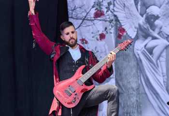 Silver Dust - Photo by Kevin