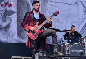 Silver Dust - Photo by Kevin