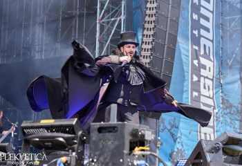 Silver Dust - Photo by Kevin