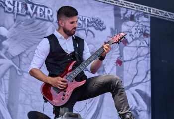 Silver Dust - Photo by Kevin