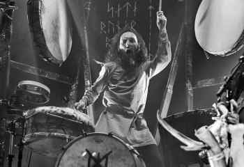 SKÁLD - Photo By Peti