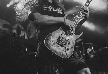 Soulfly - Photo by Roli
