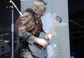 Sulphur Aeon - Photo By Peti