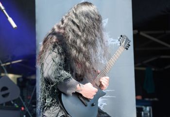 Sulphur Aeon - Photo By Peti