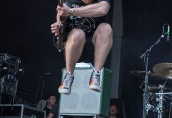 Swiss & Die Andern - Photo by Marc