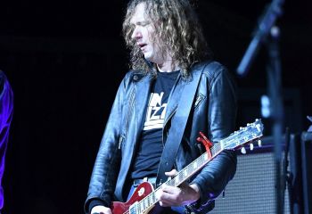 The Darkness - Photo by Pat