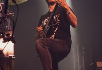 The Hirsch Effekt by Nissyen Arts