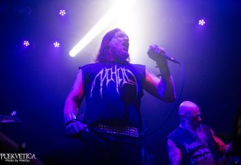 Total Annihilation-photo by Michel Varrin