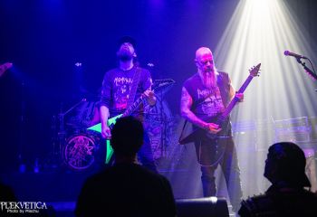 Total Annihilation-photo by Michel Varrin