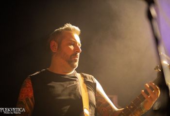 Vale Tudo-photo by Michel Varrin