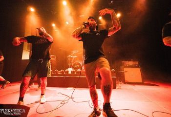 Vale Tudo-photo by Michel Varrin