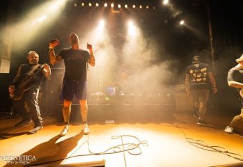 Vale Tudo-photo by Michel Varrin