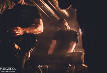 We Lost the Sea - Photo by Melumnia Photography