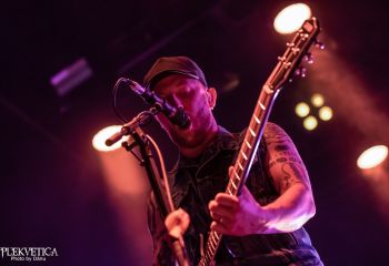 While She Sleeps - Photo by Dänu