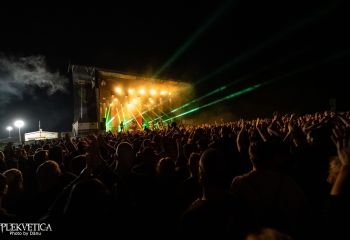 While She Sleeps - Photo by Dänu