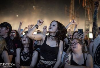 While She Sleeps - Photo by Dänu