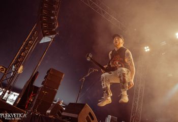 While She Sleeps - Photo by Dänu