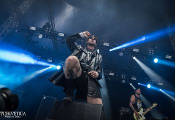 While She Sleeps - Photo by Dänu