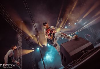 While She Sleeps - Photo by Dänu