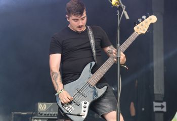 Windshelter - Photo By Peti