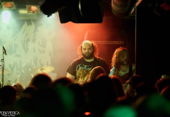 200 Stab Wounds - Photo By Peti