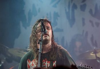 200 Stab Wounds - Photo By Peti