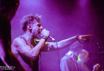 7tone - Photo by Natalie