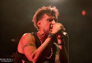 7tone - Photo by Natalie