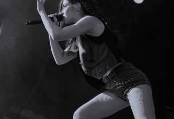 against-the-current-7r503121