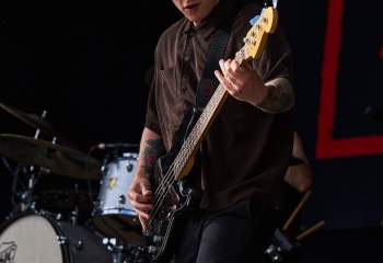 against-the-current-dsc01022