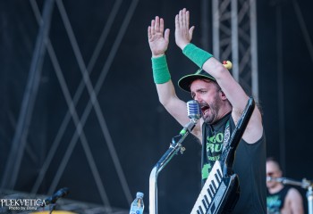 Alestorm - Photo by Dänu