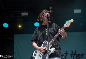 All To Get Her - Photo by Marc