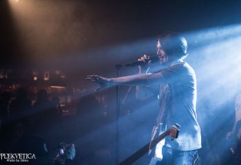 All To Get Her - Photo by Dänu