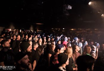 All To Get Her - Photo by Dänu