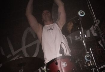 All To Get Her - Photo by Dänu