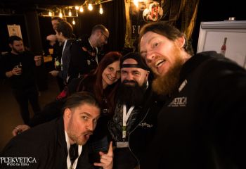 All To Get Her - Photo by Dänu