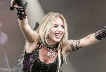 Burning Witches - Photo by Pat