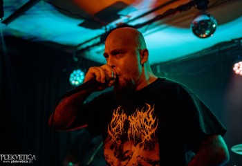 Cenotaph - Photo by Natalie