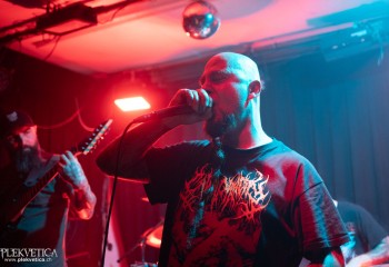 Cenotaph - Photo by Natalie