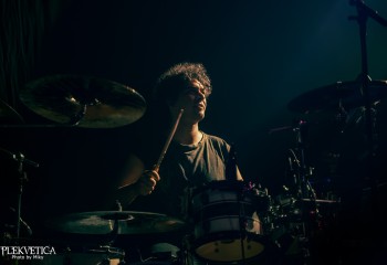 Crimson Pride - Photo by Miky