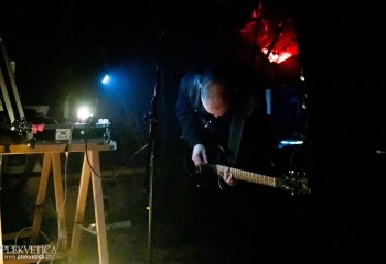 Curse all Kings - Photo by Natalie