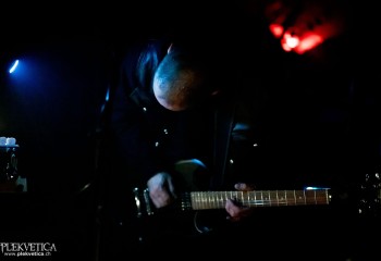 Curse all Kings - Photo by Natalie