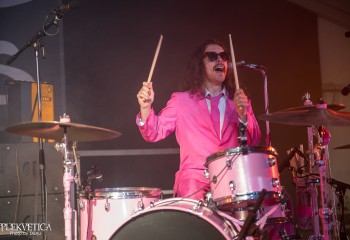 Cutting Corners - Photo by Dänu