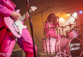 Cutting Corners - Photo by Dänu