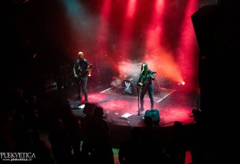 Dead Chasm - Photo by Natalie