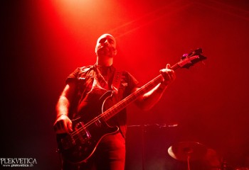 Dead Chasm - Photo by Natalie