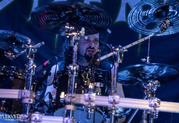 Divension - Photo by Dänu