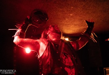 Dolchstoß - Photo by Natalie