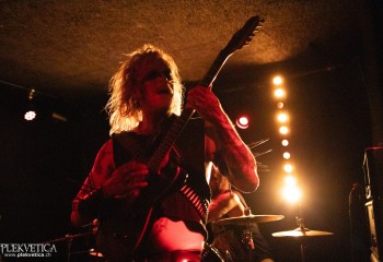 Dolchstoß - Photo by Natalie