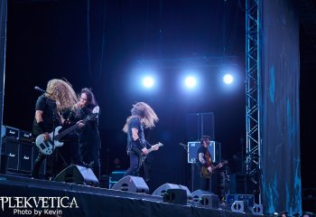 exodus-rock-the-lakes-7r509242